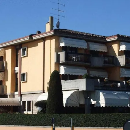 Hotel Derby 3*